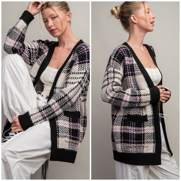 ee:some Cozy Chic Black Plaid Cardigan - Picture 10 of 14